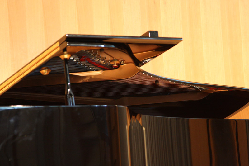 Yamaha Grand Piano in the Mansfield Room